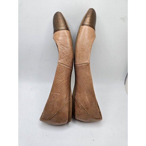 Women's KORKs Kork Ease Anabel Tan with Bronze Cap Toe Leather Flats Size 7 - Picture 2 of 7